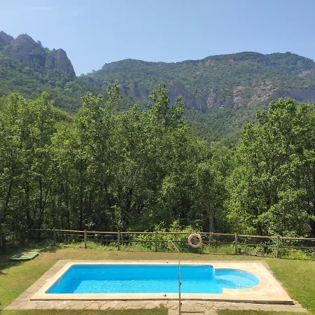 Hotell Rural El Mirador De Pirineos 4*