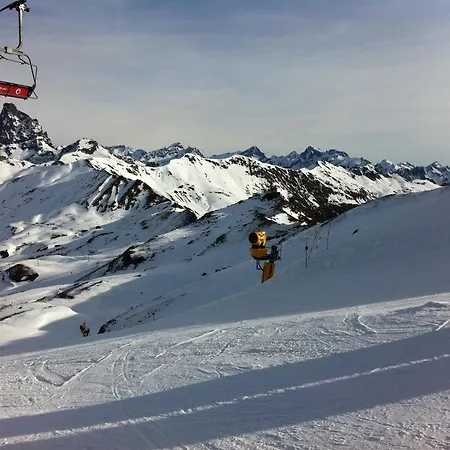 فندق Rural El Mirador De Pirineos Santa Cruz de la Serós
