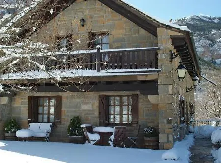 Hotel Rural El Mirador De Pirineos Santa Cruz De La Seros