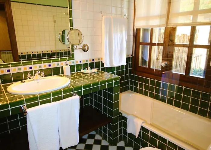 Rural El Mirador De Pirineos מלון 4*