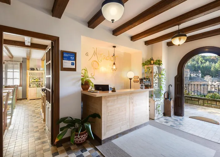 Rural El Mirador De Pirineos מלון 4*