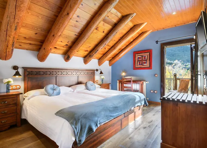 Rural El Mirador De Pirineos מלון Santa Cruz de la Serós