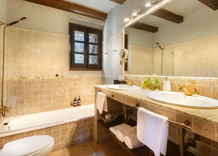 Hotel Rural El Mirador De Pirineos 4*