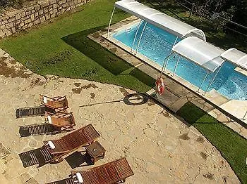 Rural El Mirador De Pirineos מלון