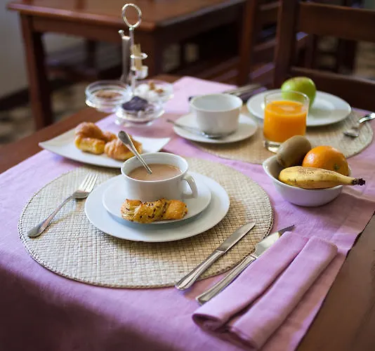 Rural El Mirador De Pirineos מלון