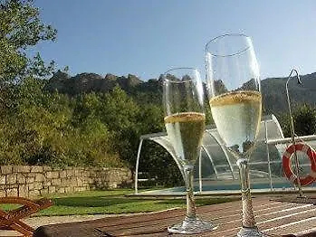 Rural El Mirador De Pirineos מלון