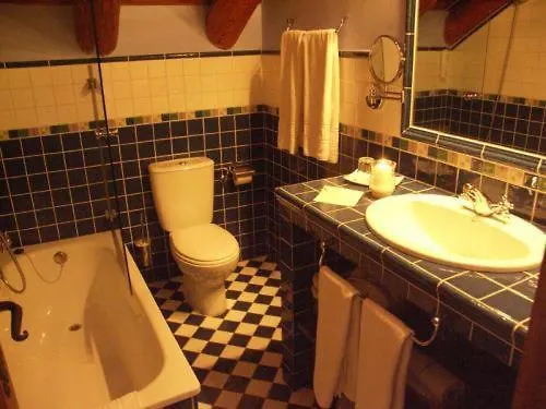 מלון Rural El Mirador De Pirineos 4*